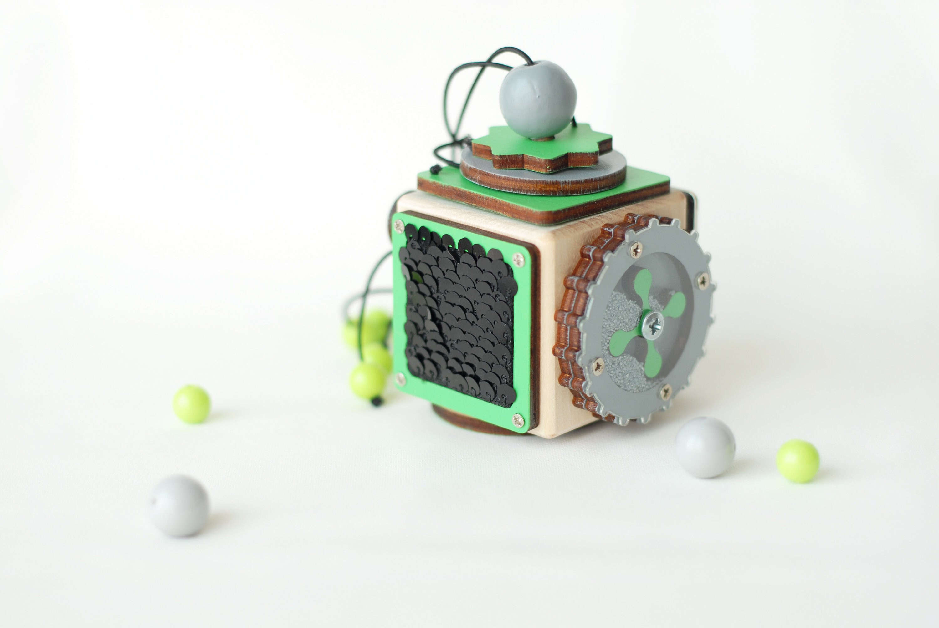 Baby & Toddler Toys Motor skills toy Carseat toy Road trip toy for travel sensory cube