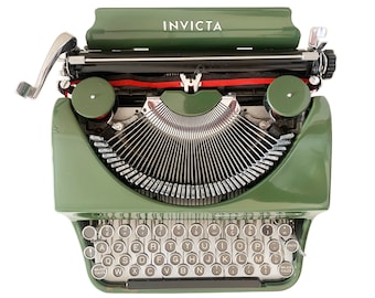 Typewriter 1940's Green Invicta - Gorgeous Rare Old Typewriter  - Professionally Serviced - Working Typewriter - AZERTY Keyboard