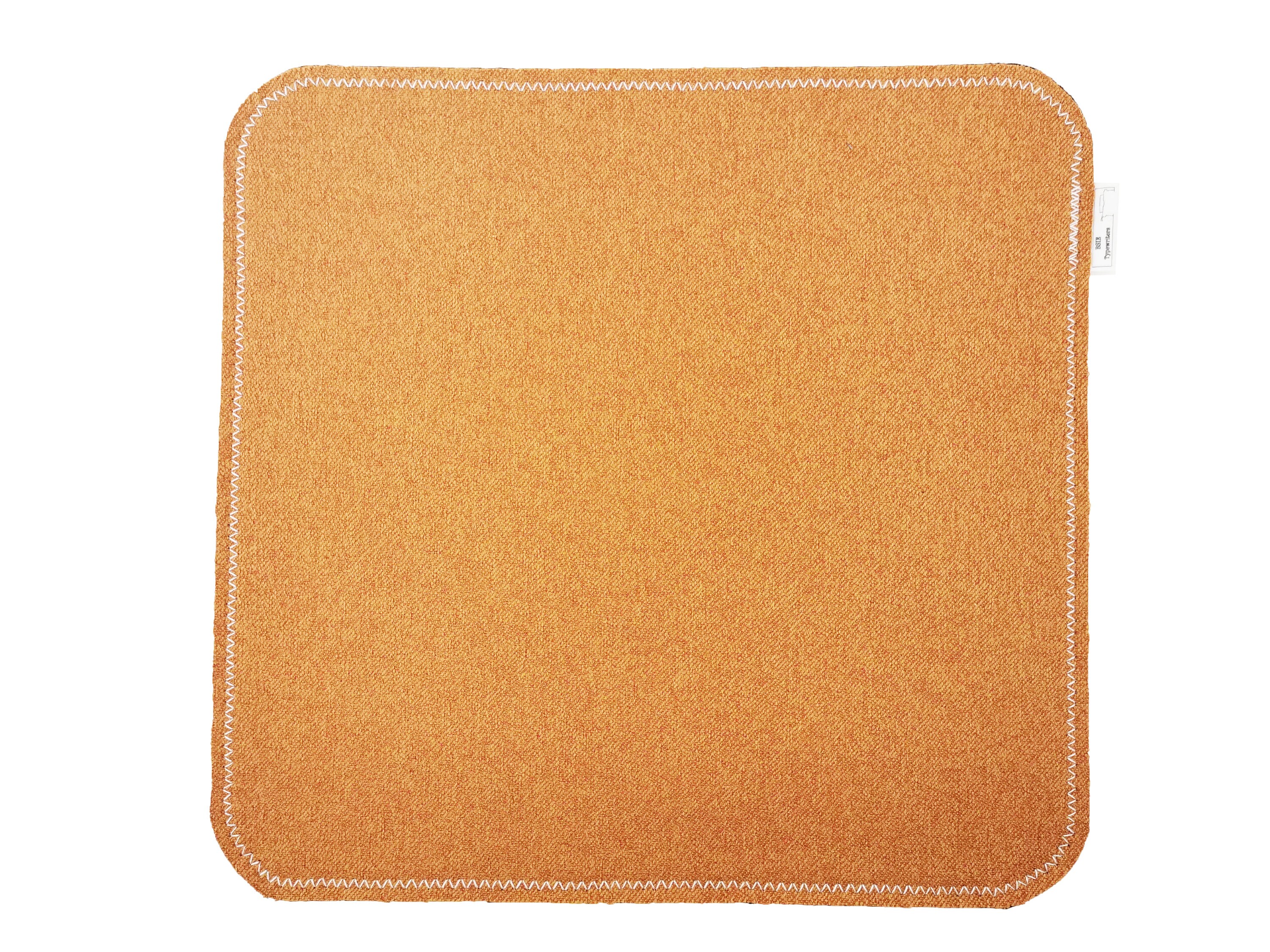 Machine à Écrire Pad/Mat - Fournir Une Surface Antidérapante Design Danois Fait Main en France