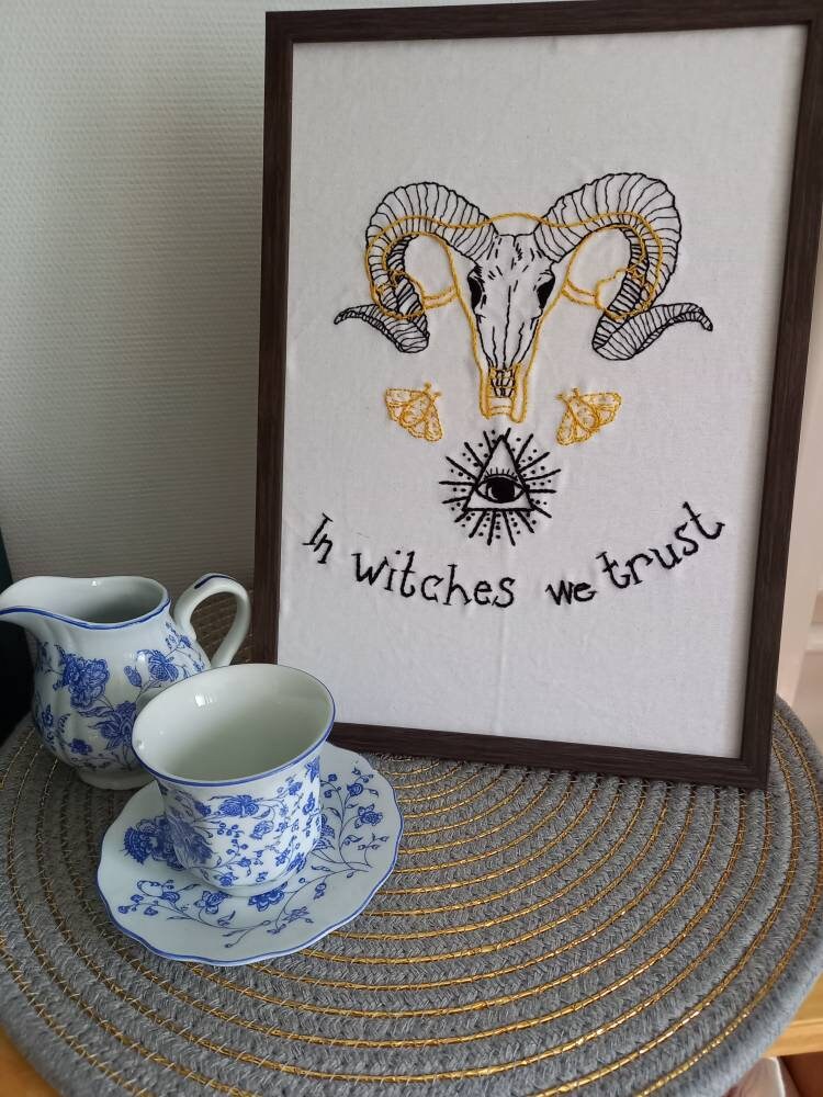 Cadre #inwitcheswetrust#