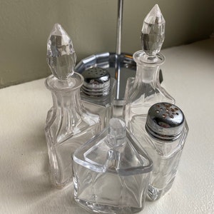 Szklany pojemnik na przyprawy z lat 70.: 5-elementowy zestaw do zastawy stołowej