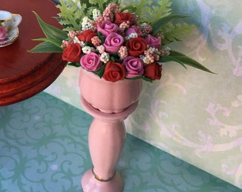 1:12 scale roses Mother\u2019s Day miniatures dolls house vase floral bouquet pretty flowers conservatory decoration tiny gift for Mom 1:12 scale roses Mother\u2019s Day miniatures dolls house vase floral bouquet pretty flowers conservatory decoration tiny gift for Mom