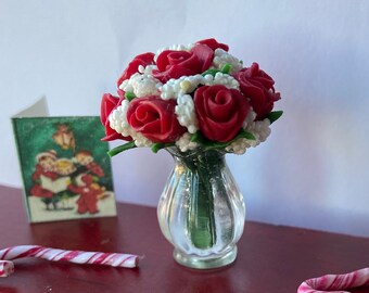 1:12 scale roses Mother\u2019s Day miniatures dolls house vase floral bouquet pretty flowers conservatory decoration tiny gift for Mom 1:12 scale roses Mother\u2019s Day miniatures dolls house vase floral bouquet pretty flowers conservatory decoration tiny gift for Mom