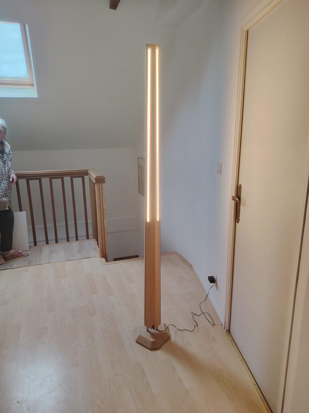 Touch-sensitive LED Ambient Lighting With Dimmer - Floor Lamp - Solid ...