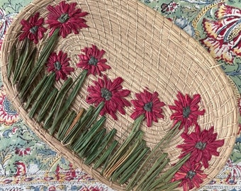 Vintage 50s 60s straw oval raffia rush floral satin lined sewing basket box pink green sewing gift padded button box haberdashery