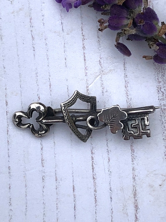 Broche Ancienne En Argent Poinçonnée - Bijou Vintage Occasion - Pièce Unique