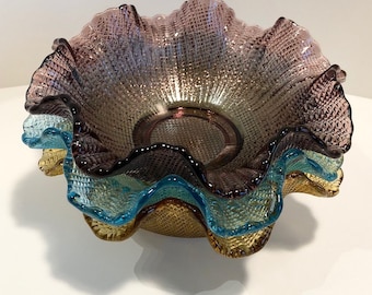 Vintage Set of Three (3) colorful, ruffled edge small bowls.