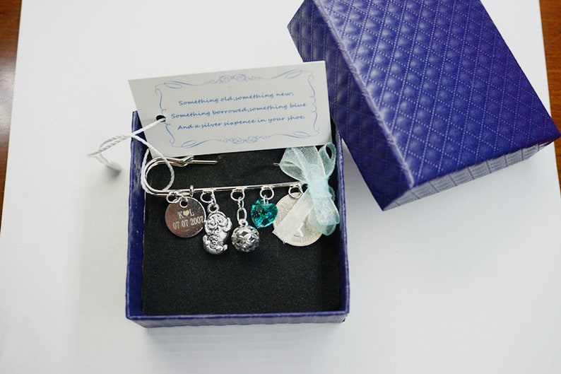 Bridal pin,wedding pin,blue charm,personalized new charm choice:old,new,borrowed,blue,bride to be gift,Bridal Gift\uff0cBride\uff0cSouvenir pin
