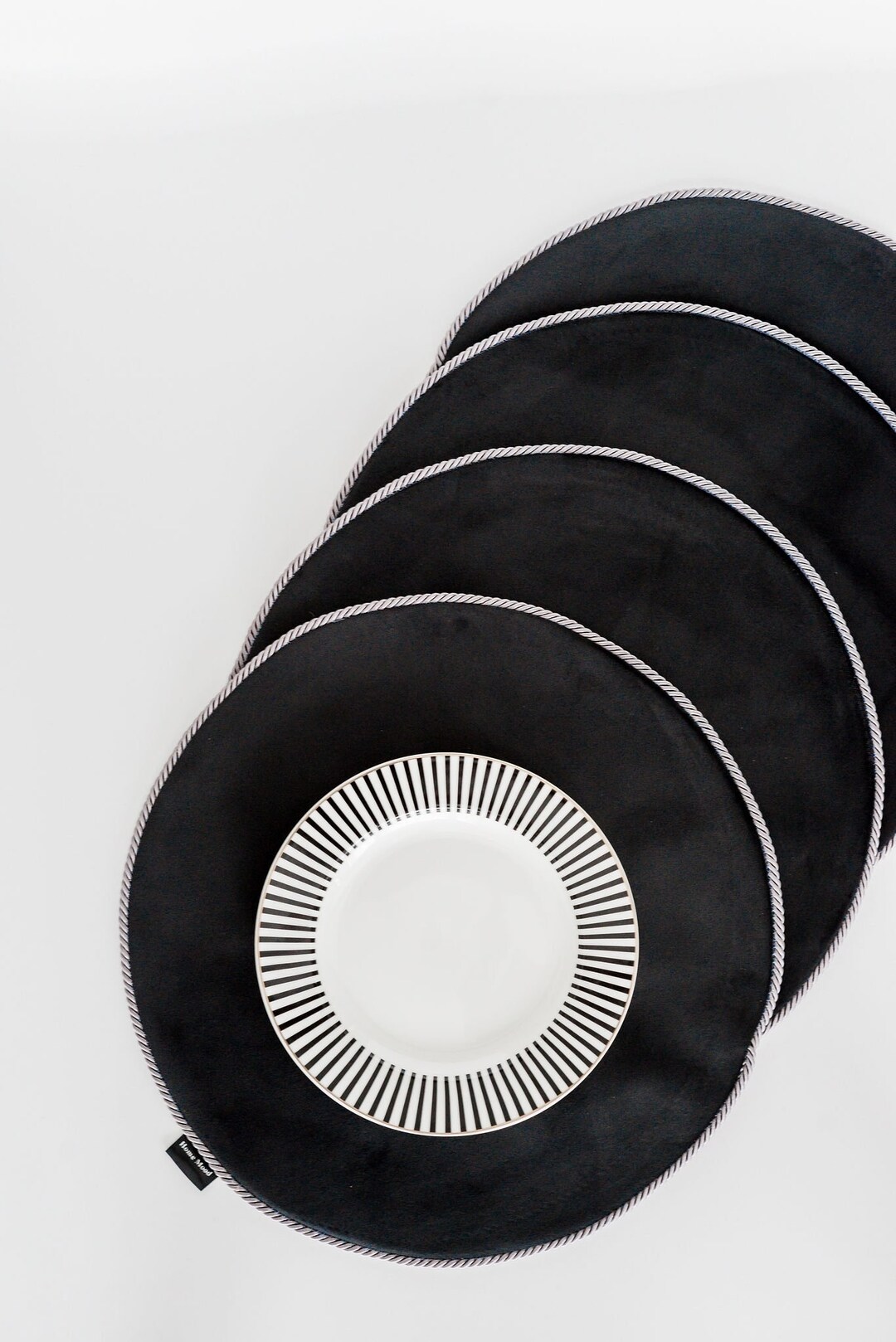 Black Velvet Round Placemats Placemats Set of 4 Table Mats Etsy