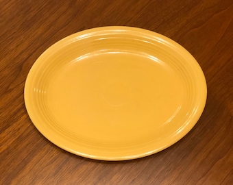 Vintage Fiestaware/Fiesta Ware Homer Laughlin Oval Platter in Original Yellow