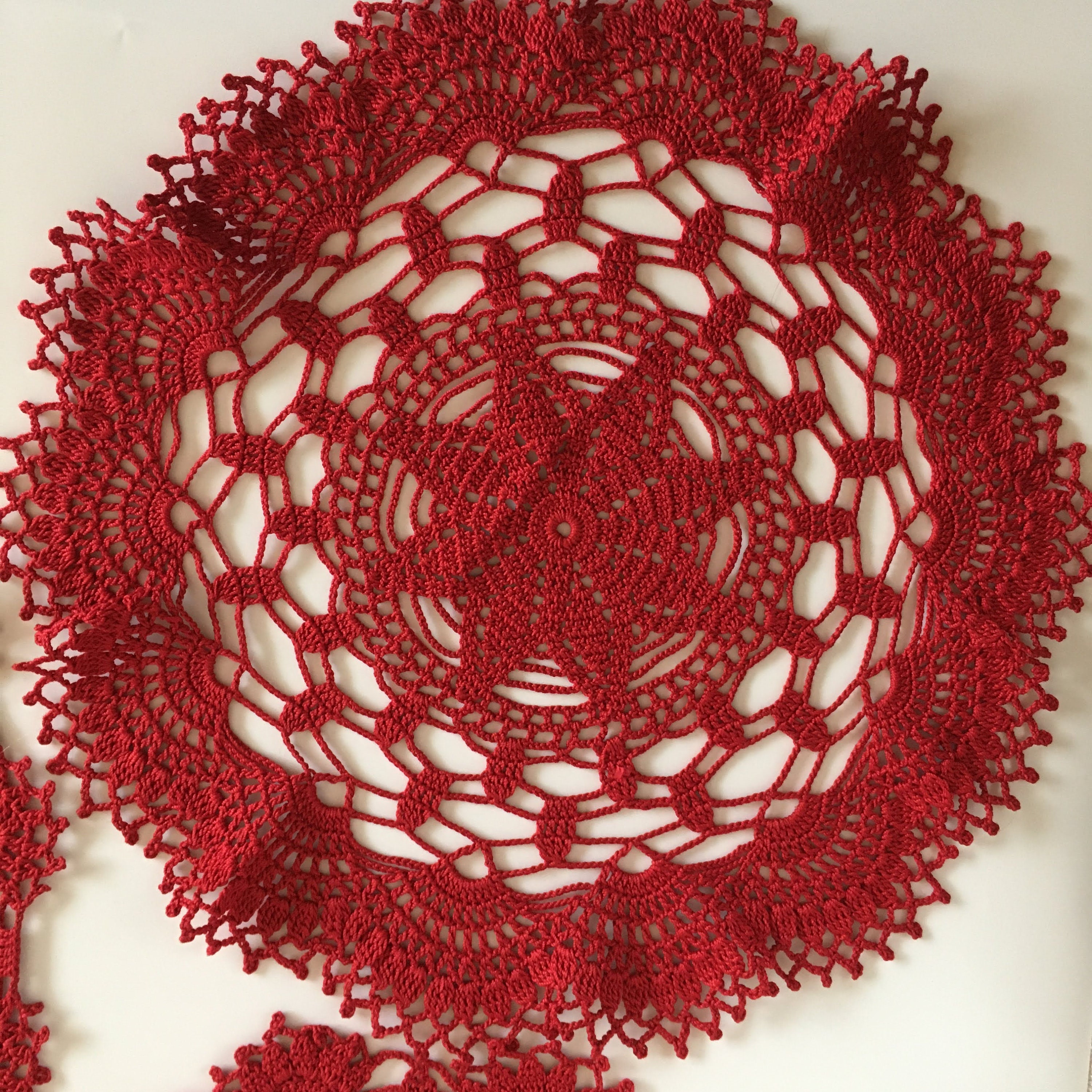 Doily Lot of 3 Red Lace Doilies, Small Crochet Round Table Cloths, Handmade Cotton Crochet Doilies, Retro Home Decor, Boho Gift for Mom - Thumbnail 5