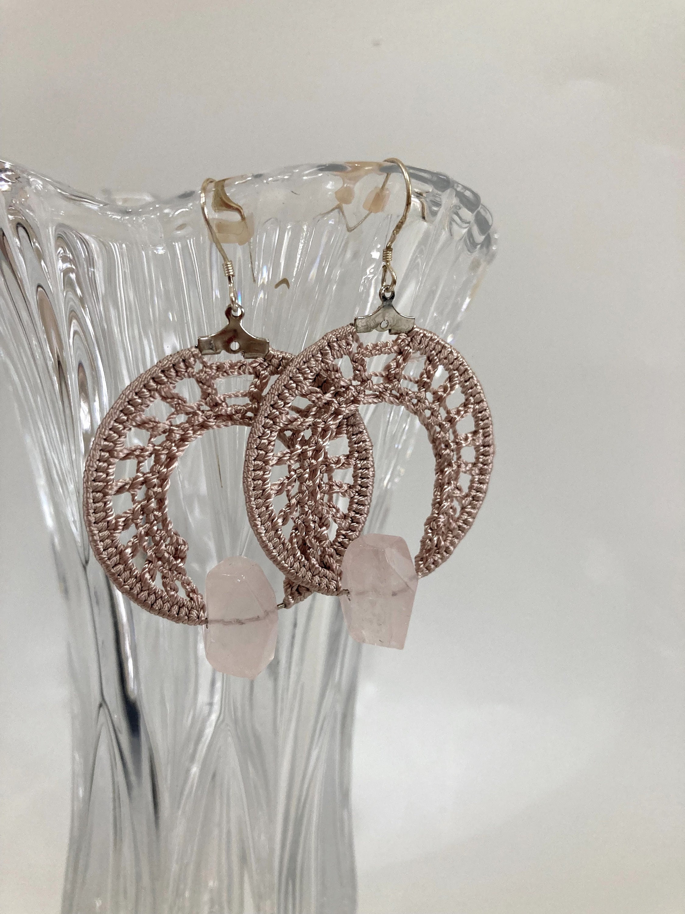 Quartz Dangle Crochet Earrings, Champagne Raw Crystal Earrings, Silky Shimmer Bridal Hoop Earrings, Zodiac Jewelry, Gift for Brides Mom
