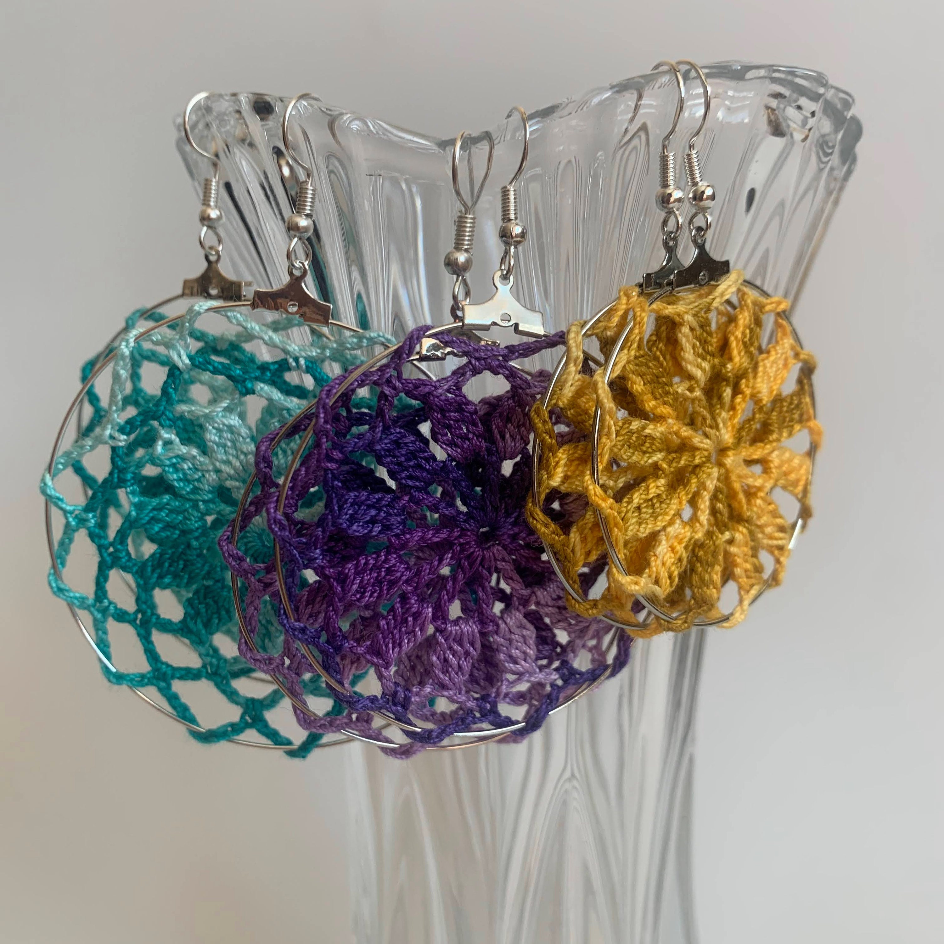 Handmade Circle Crochet Earrings, Custom Doily Earrings for Women, Dangle Drop Lace Earrings, Round Fiber Art Cotton Jewelry, Gift for Wife - Thumbnail 3
