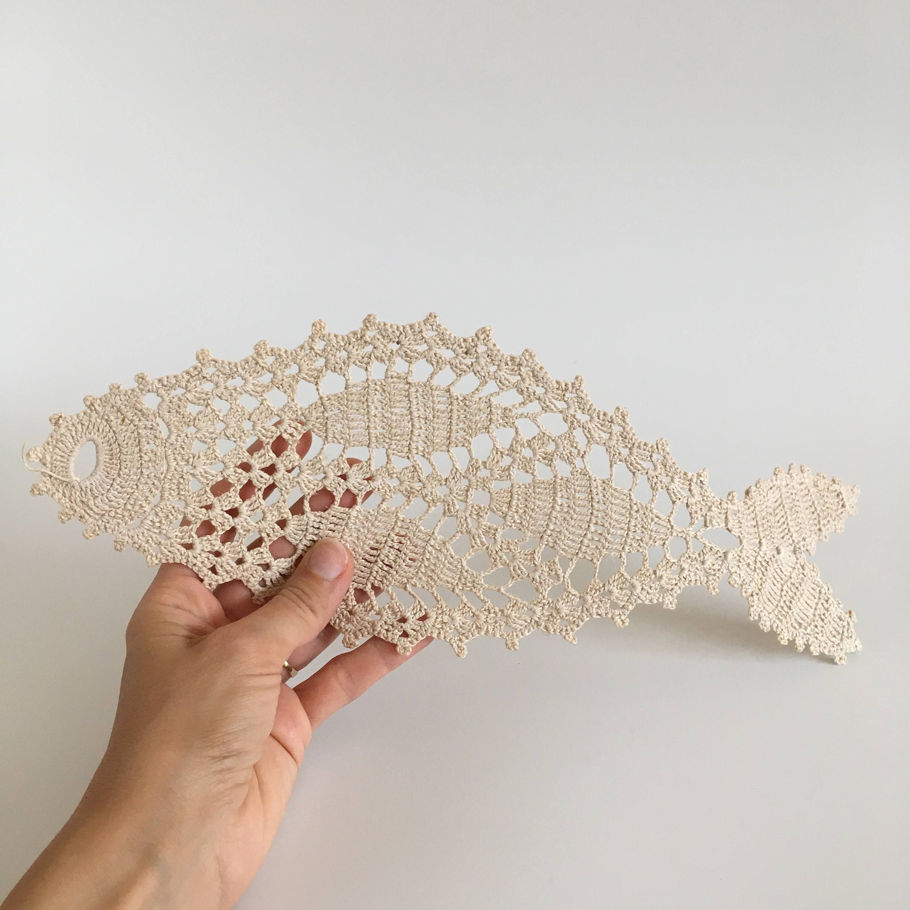 Ecru Crochet Lace Doilies, Handmade Cotton Fish Doilies, Small Table Runner, Crocheted Home Decor, Fisherman's Wife Boho Home Gift - Thumbnail 3