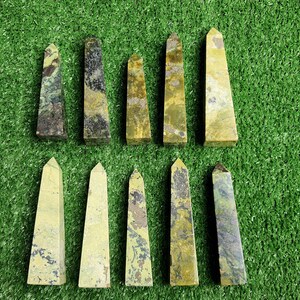 Lot 10 pc Serpentine with Pyrite tower*****