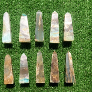 Lot 10 pc Peruvian Blue Opal tower******