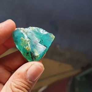 100 ct High grade Peruvian blue opal rough**