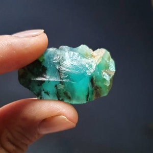 60 ct High grade Peruvian blue opal rough with dentrite