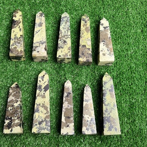 Lot 10 pc Serpentine with Pyrite tower*******