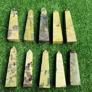 Lot 10 pc Serpentine with Pyrite tower********