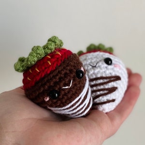 Chocolate Covered Strawberry PDF Crochet Pattern image 2