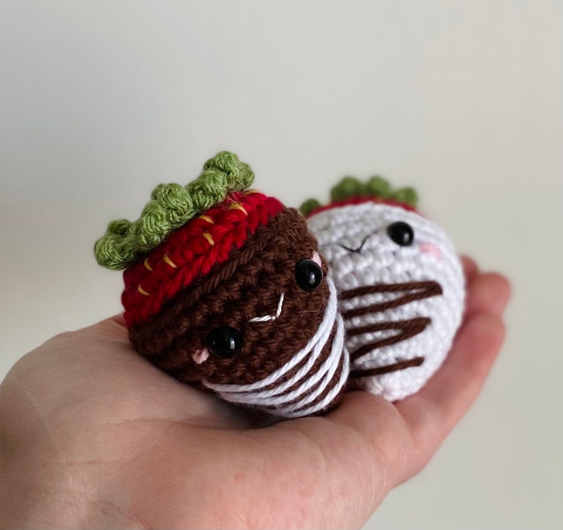 Chocolate Covered Strawberry PDF Crochet Pattern image 2