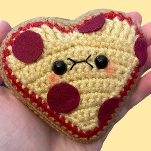 Heart Shaped Pizza PDF Crochet Pattern