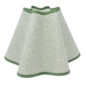 WAVY LAMPSHADE - Savannah - Ian Sanderson - natural - flat bottom - clip on, lamp or pendant light