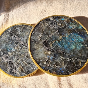 Labradorite Electroplated Coasters| Natural Round LABRADORITE Slab| Polished Multi fire Labradorite| Crystal Home Décor| Slab Crystal Grid