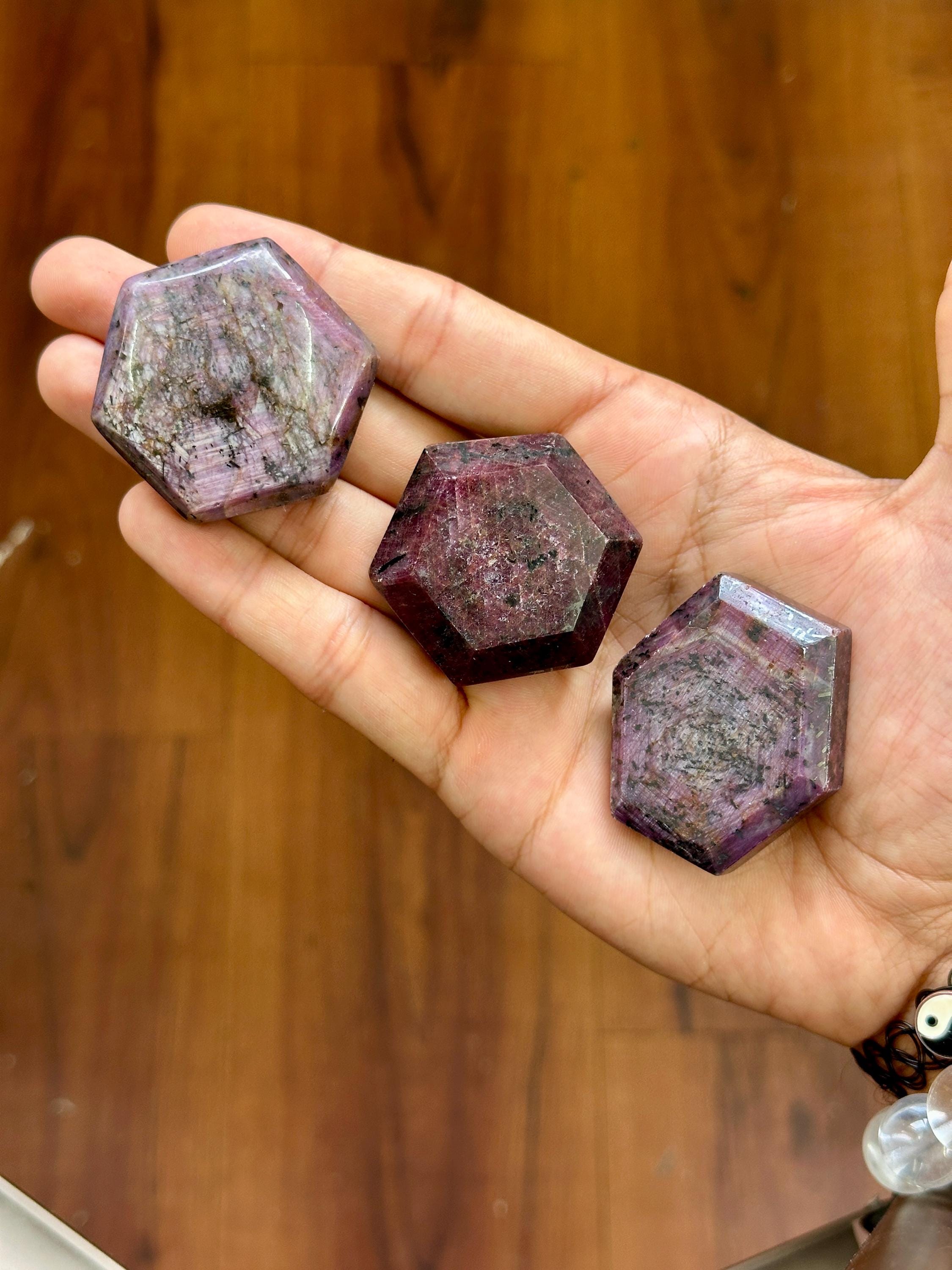 アフガン大粒ファセットルビー4/コランダム/レッド Ruby corundum