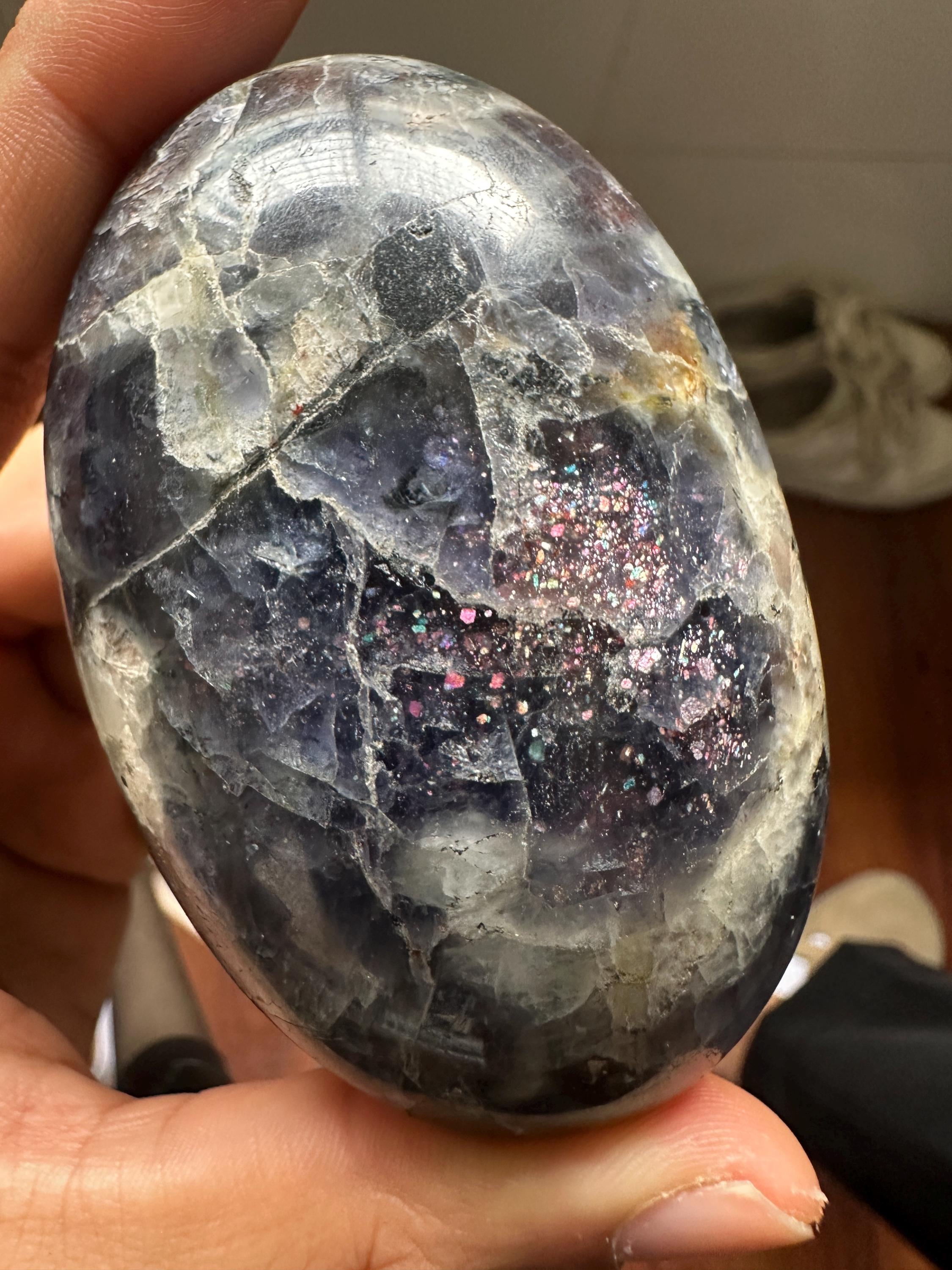 Polished Sunstone Palmstone with Iolite, Karur Healing Crystal, 191g