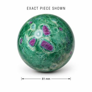 Sfera di rubino in fuchsite da 81 mm e 800 g - Verde brillante con finissime inclusioni di rubino