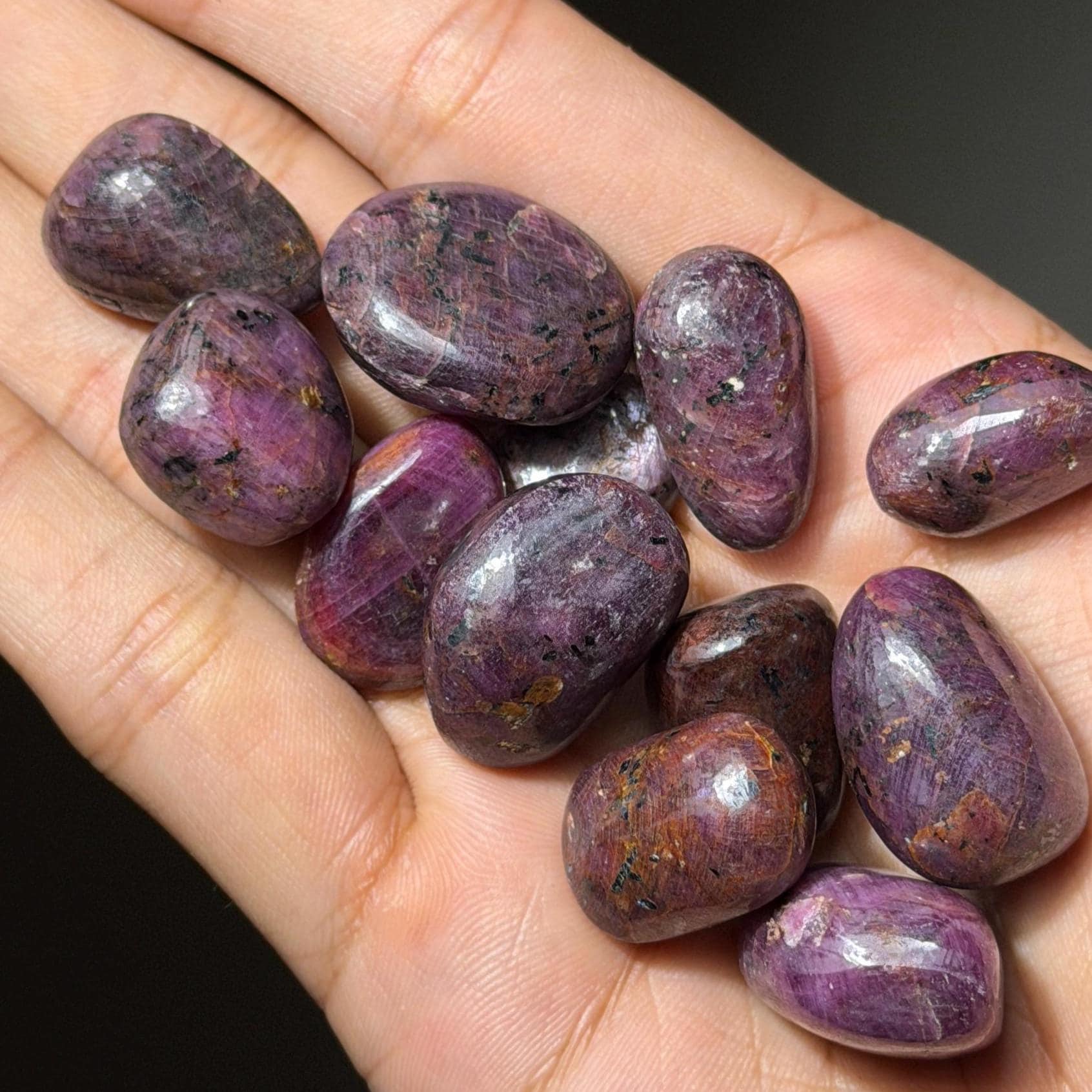 Ruby Tumbled Stones 1 kg, Healing Crystals & Stones, Indian Green Ruby pebble Stones, Tumbled Gemstone, Crystal Tumbled stones