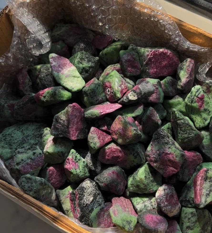 AAA Ruby Zoisite Rough