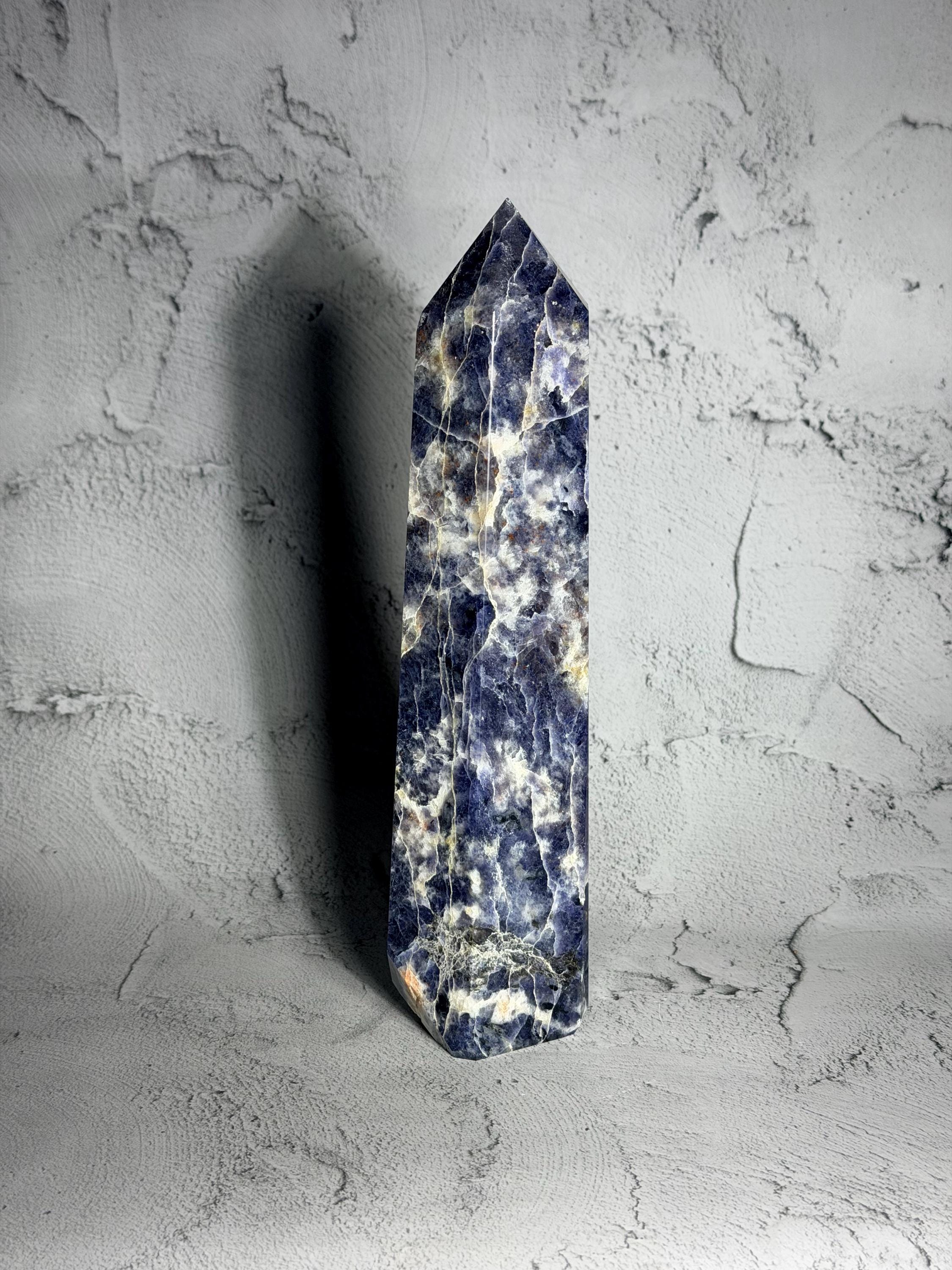 Polished Sunstone Palm Stone with Iolite, Karur Healing Crystal, 191g