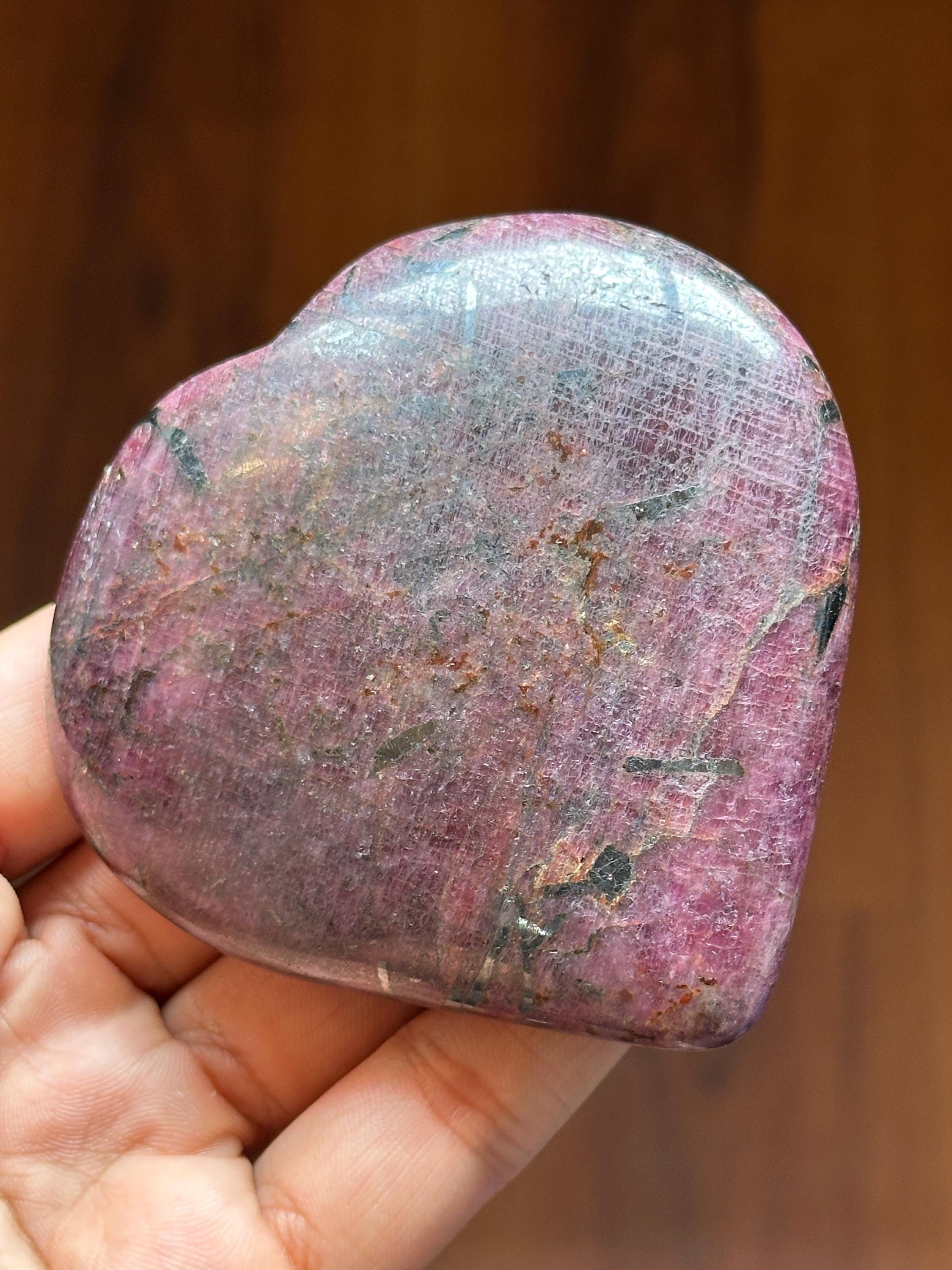 Hand-Polished Ruby Corundum Heart