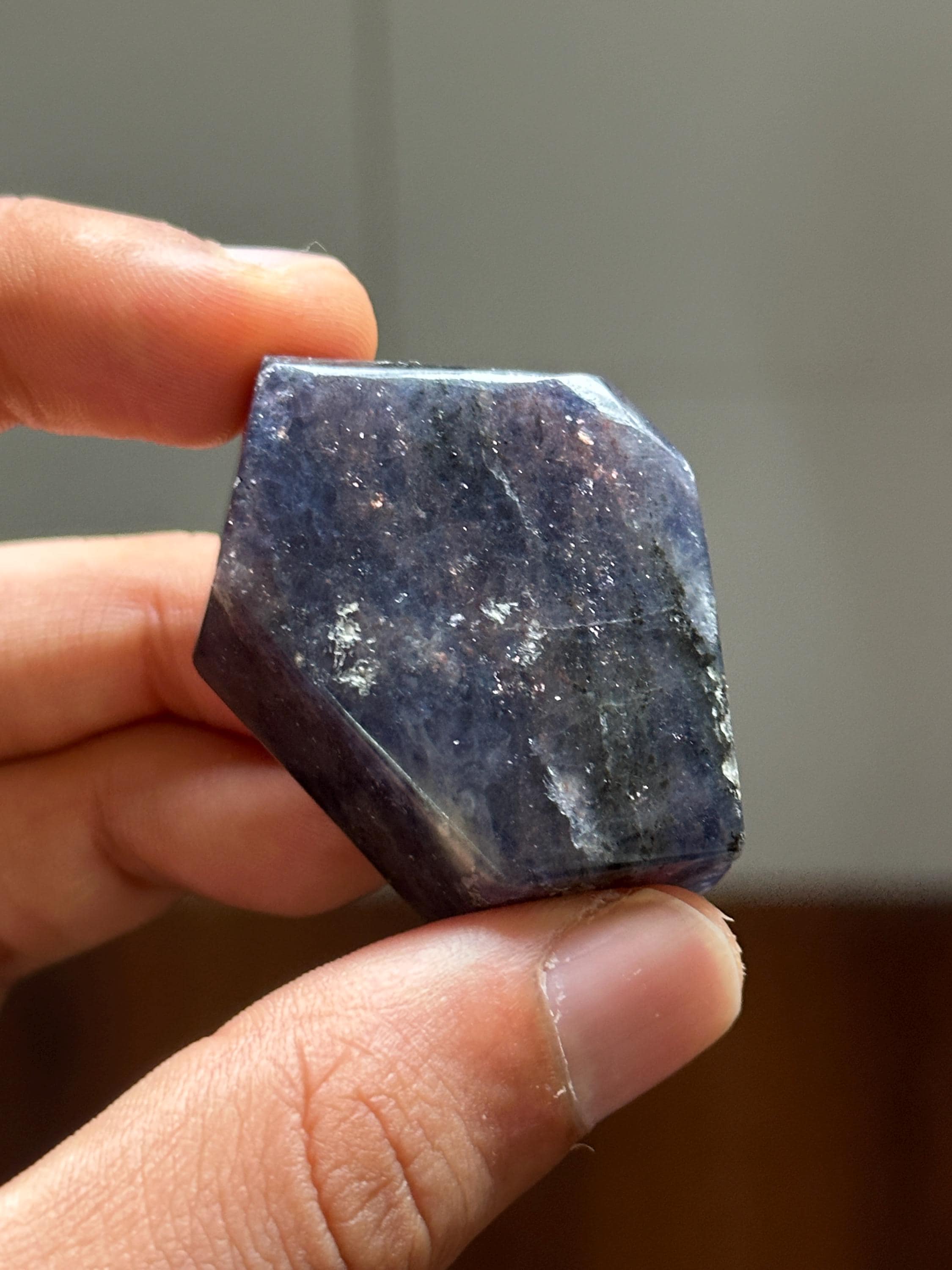 AAA Confetti Iolite Cabochon: Freefrom Gemmy Loose Stone (40g)