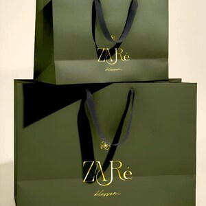 Borse al dettaglio con sacchetti di carta spessa con manici, sacchetti regalo di carta, grandi sacchetti di carta di lusso, sacchetti di carta personalizzati, sacchetti per la spesa