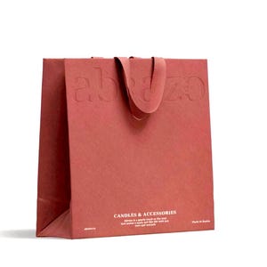 Sacs en papier personnalisés avec impression personnalisée Sacs en papier sur mesure avec ruban de fermeture Sacs en papier mat de luxe, sac cadeau sur mesure