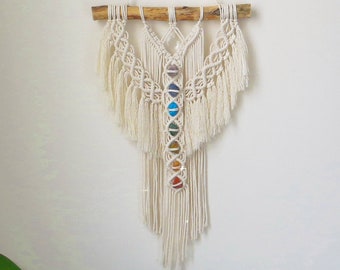 Chakra macrame wall hanging / Chakra wall art / Wall hanging with 7 chakra / 7 Chakra healing stones  / Boho decor / Macrame hanging wall
