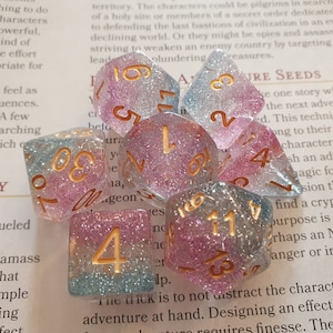 MulitColour Glitter Dungeons And Dragons 7 piece dice set