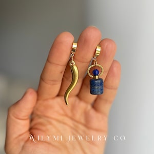 CORNICELLO in LAPIS LAZULI | Anti-Anxiety Aromatherapy Earrings | Chilli Pepper | Mismatched Earrings | Stainless Steel | Hypoallergenic