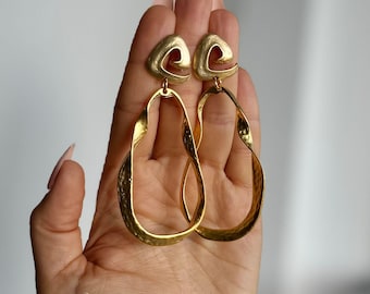 HOUSE OF WILYMI Swirl-oorringen | 24 kt gold filled | Mat gehamerd | Lichtgewicht | Hypoallergeen