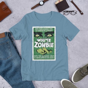 Weißer Zombie, Retro-Film-Kunst-Shirt, Kult-Klassiker-T-Shirt, Sci-Fi-Kunst, Vintage-Grafik-T-Shirt Steel Blue
