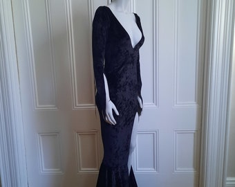 Vampire Half Sleeve black velvet dress with slit