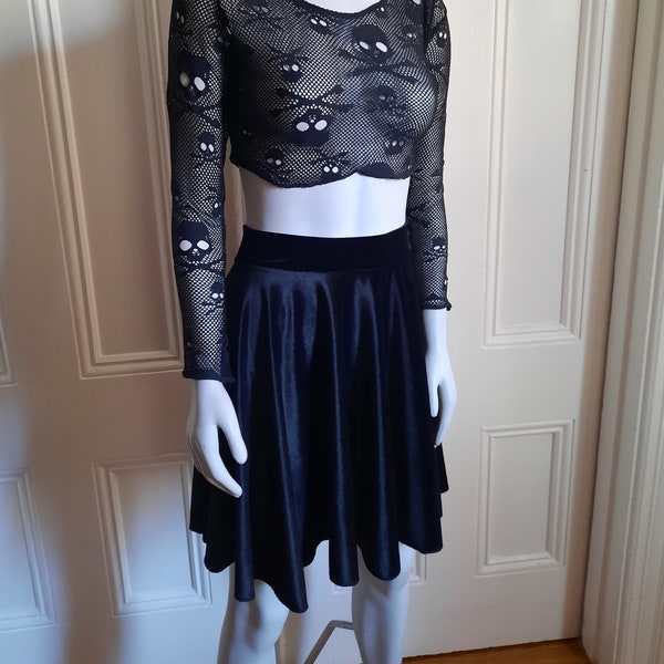 Gothic Black Velvet Mini Circle Skater Skirt – Y2K Cyber Rave Costume Essential