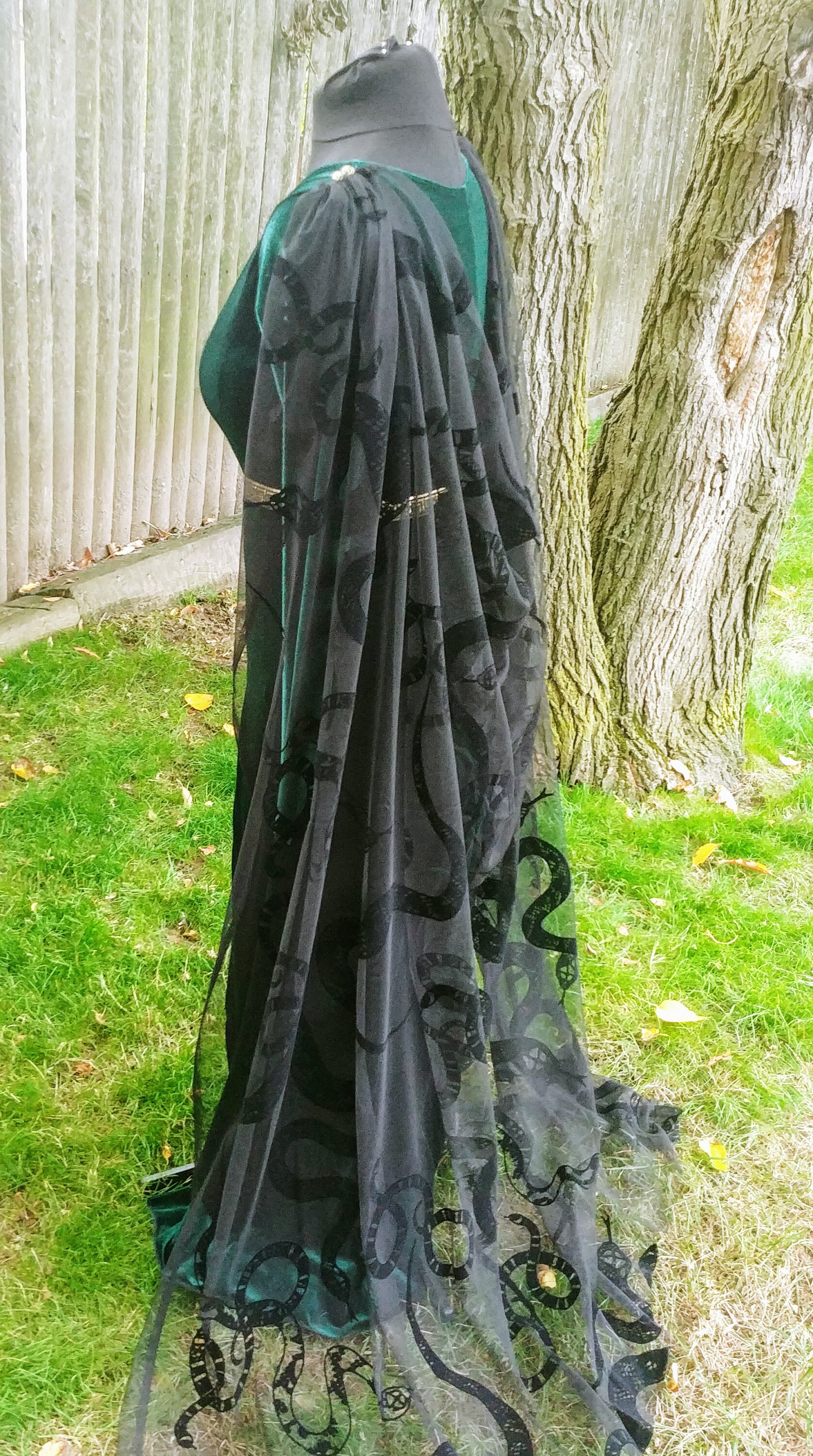 green emerald velvet dress Amazon.com: UPZAI Medusa Costume Adult Women: Green Medusa Dress with Snake  Headpiece main image 0