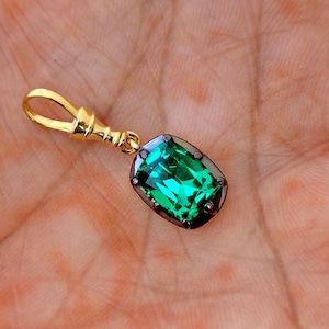 Elongated Old mine cut Cushion Cut Columbian Lab Emerald Pendant,Collet set Georgian cut down set Pendant, Wedding Pendant, Anniversary Gift
