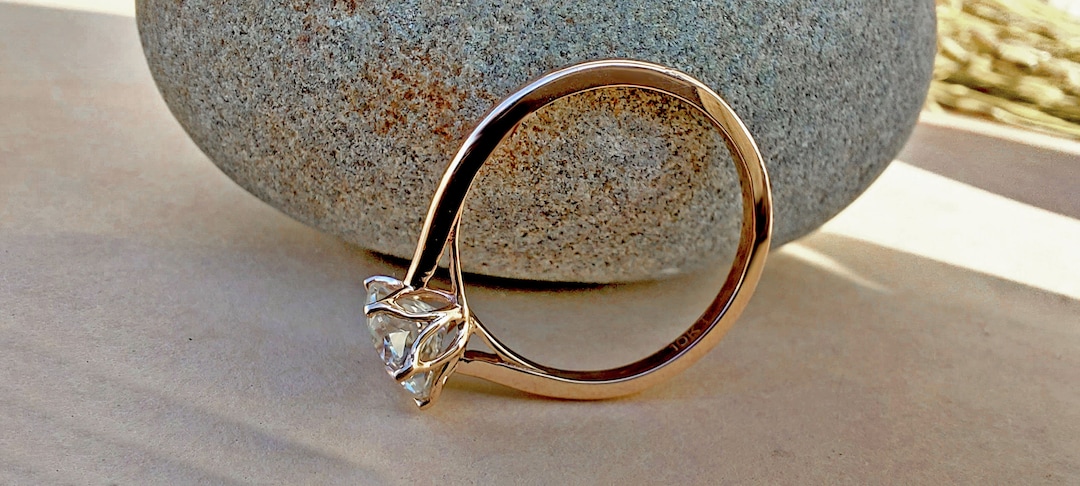 Tulip Lotus Prong Round Moissanite Solitaire Engagement Ring,flower Basket  Promise\proposal