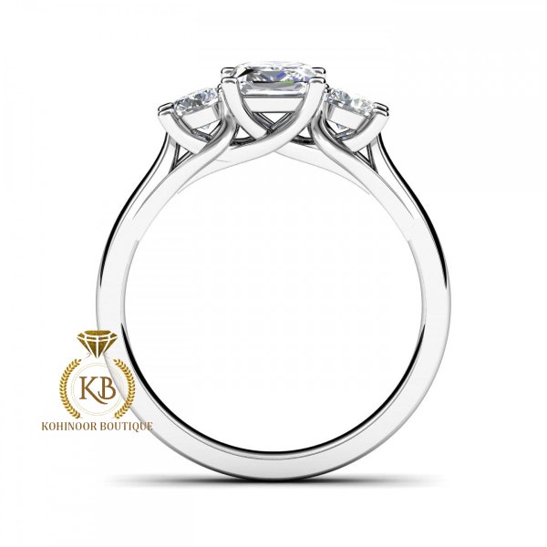 Trellis Set Princess cut and Round Moissanite Trilogy diamond 3 stone engagement ring in 10k\14k\18k White\Rose\Yellow Gold